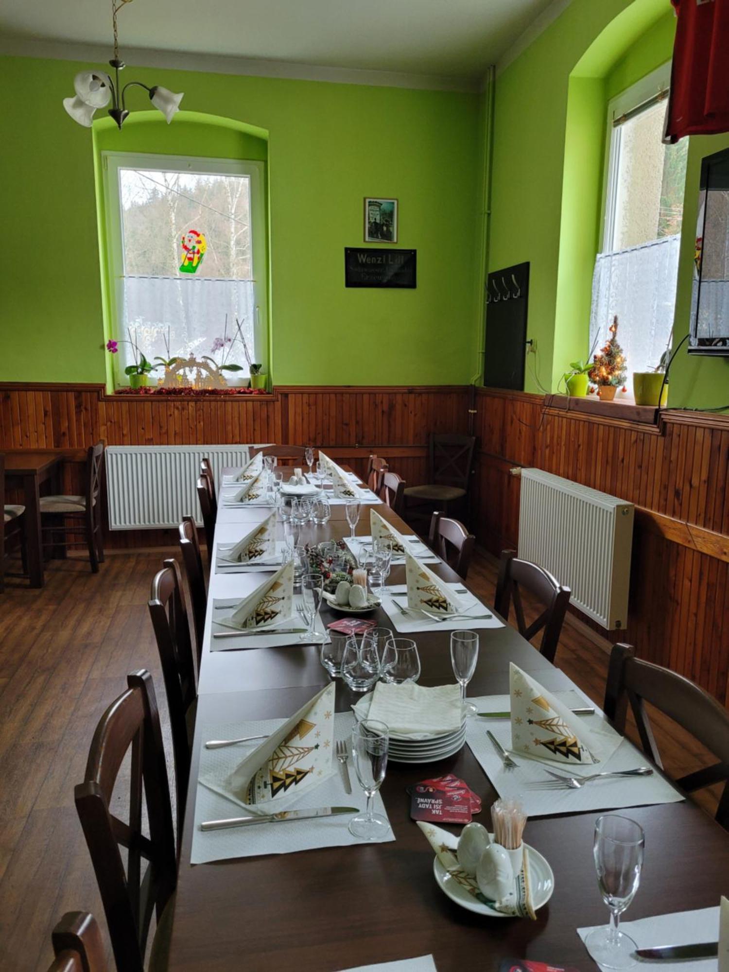 Guest House Pod Lesem Merklin Εξωτερικό φωτογραφία